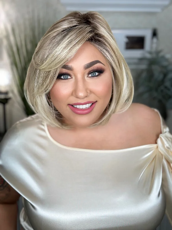 trendy wigs for every modern woman-DEAL BREAKER - Buttermilk Blonde